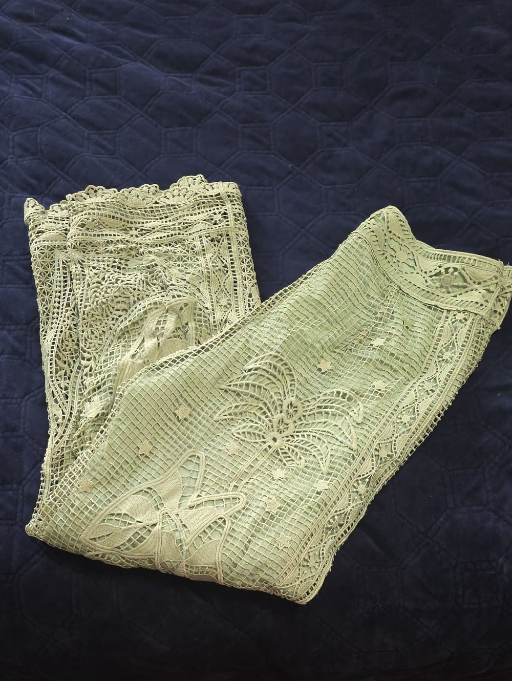 Farm Rio Green Guipure Lace Palm Leaf Wide Leg Pants | Size Small | NWOT - Picture 7 of 8
